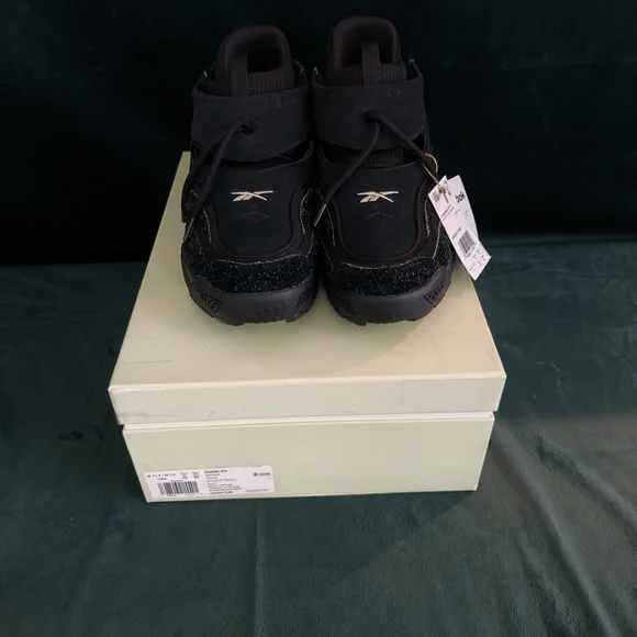 Reebok Black and Gray Athletic Shoes